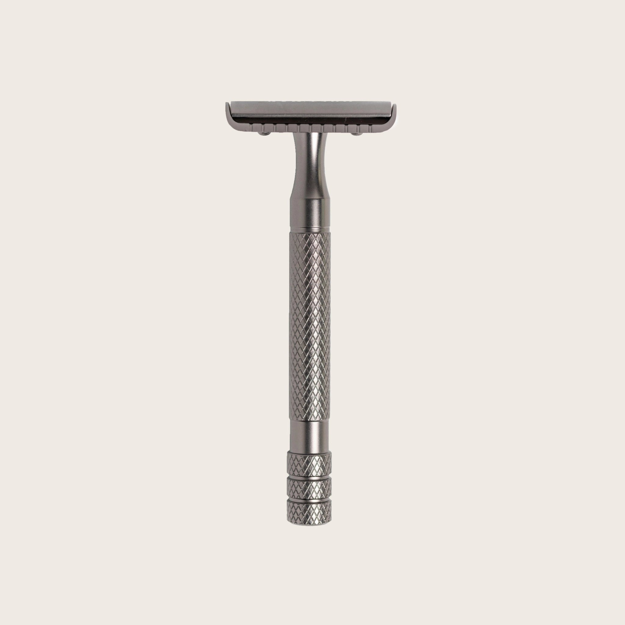 THE GENTLEMAN - DOUBLE EDGE SAFETY RAZOR - Wick'ed Fragrance House