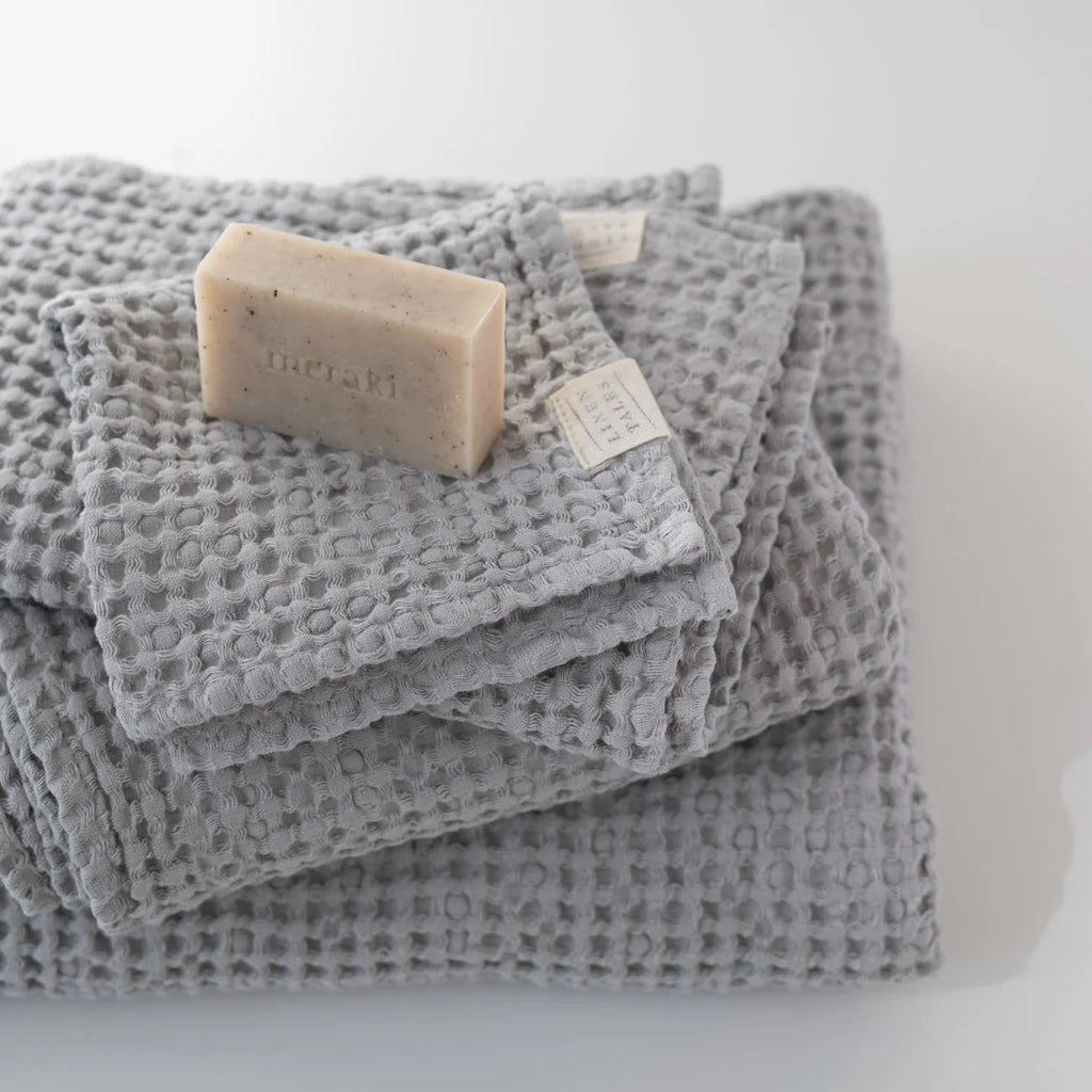 Linen & Cotton Honeycomb Waffle Bath Towel - Wick'ed Fragrance House