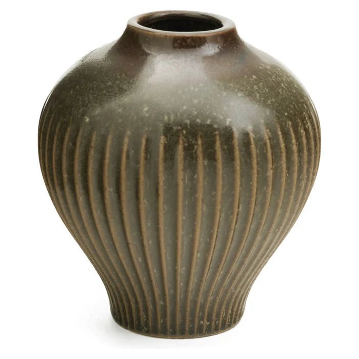 Porcelain Ribbed Vase - Wick'ed Fragrance House