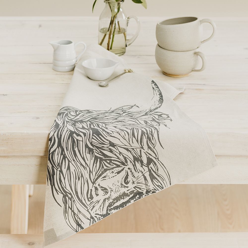 Linen Tea Towel Highland Cow - Wick'ed Fragrance House